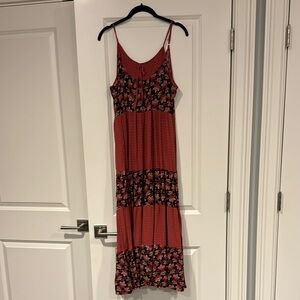Floral Red / Black Maxi Dress